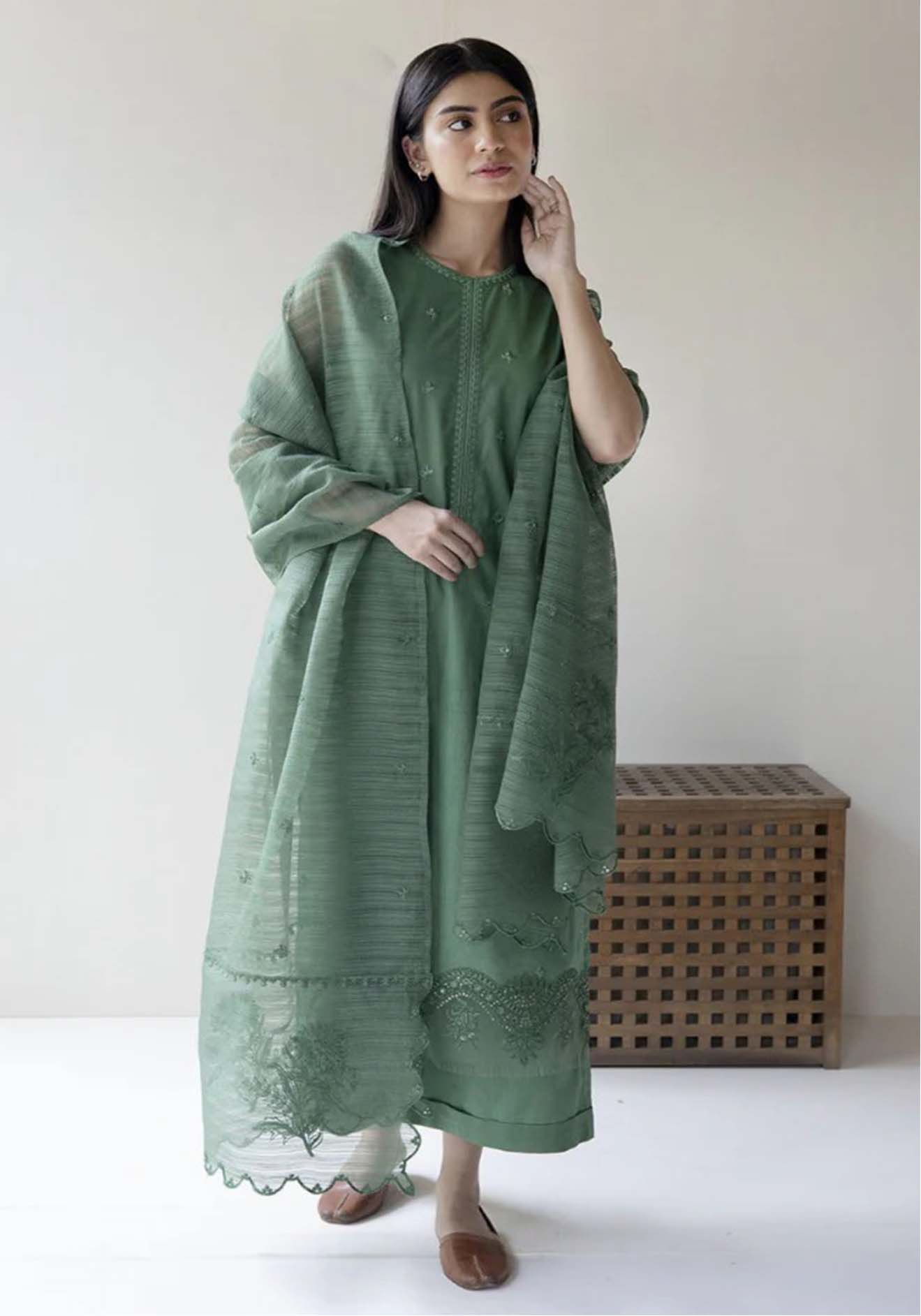 dyot-3pc Lawn Heavy Embroidered Shirt